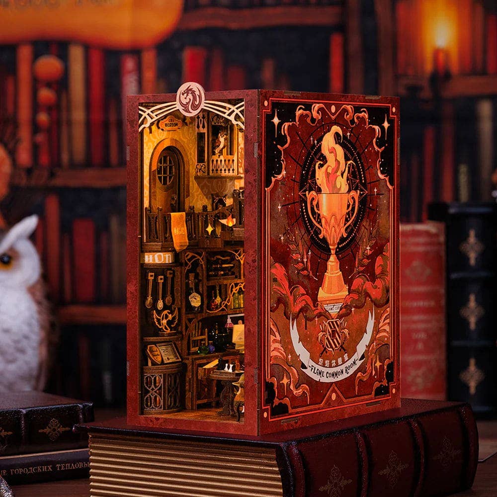 Flame Common Room - Book Nook