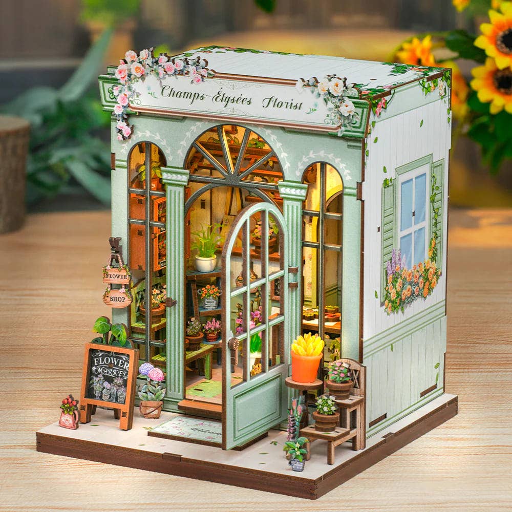 Champs-Élysées Florist - Book Nook