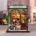 Gallery Bookstore - Book Nook