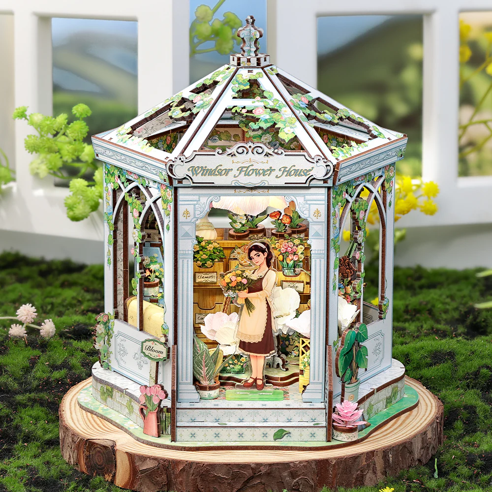 Windsor Flower House - Book Nook