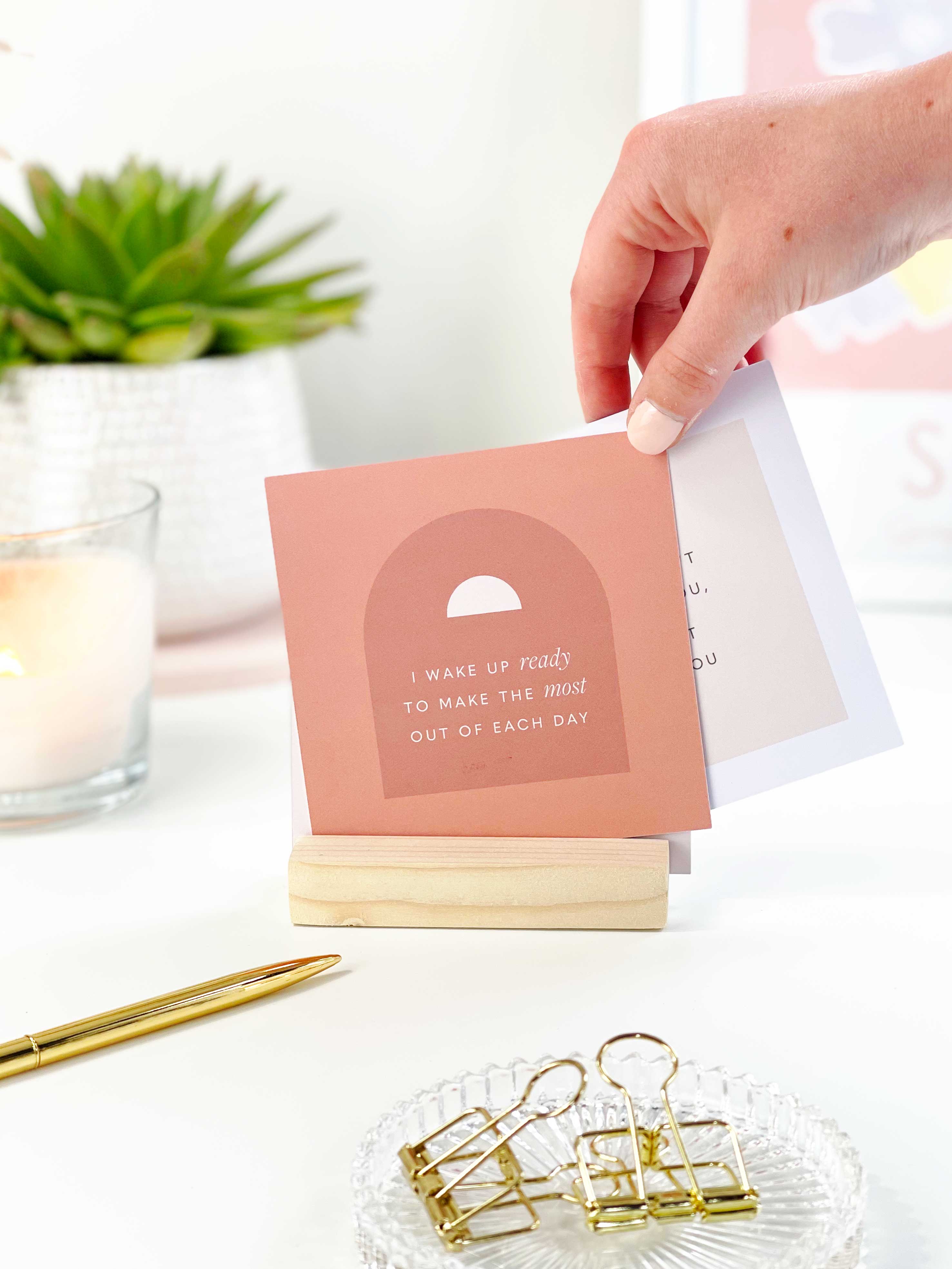 'I am' Affirmation Card Bundle with Wooden Holder