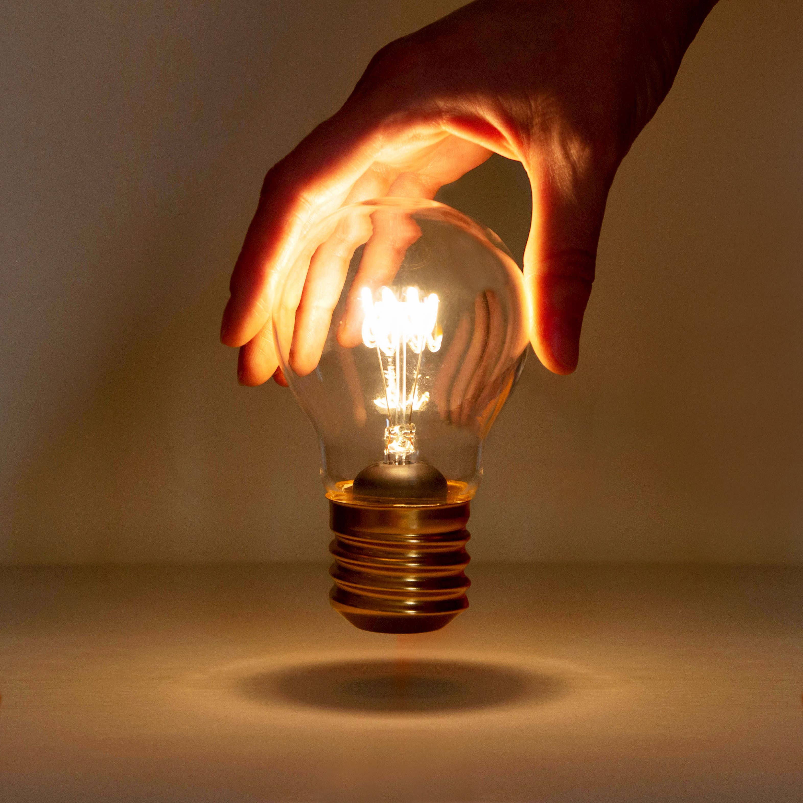 Cordless Lightbulb – Now There’s a Bright Idea!