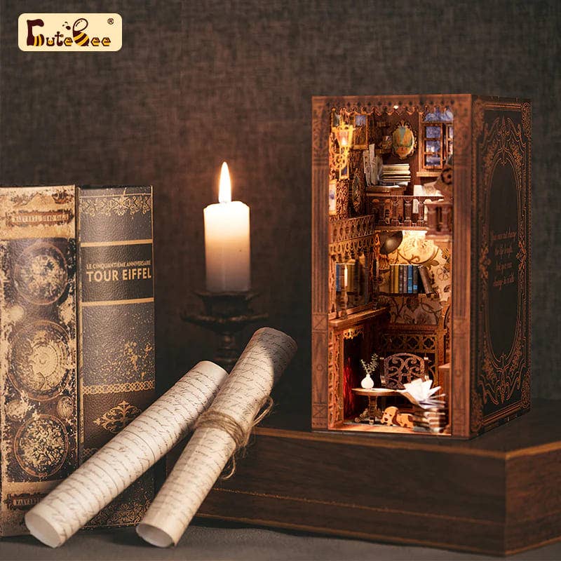 Eternal Bookstore - Book Nook